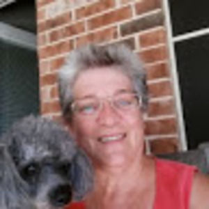 Meet your Posher, Valerie